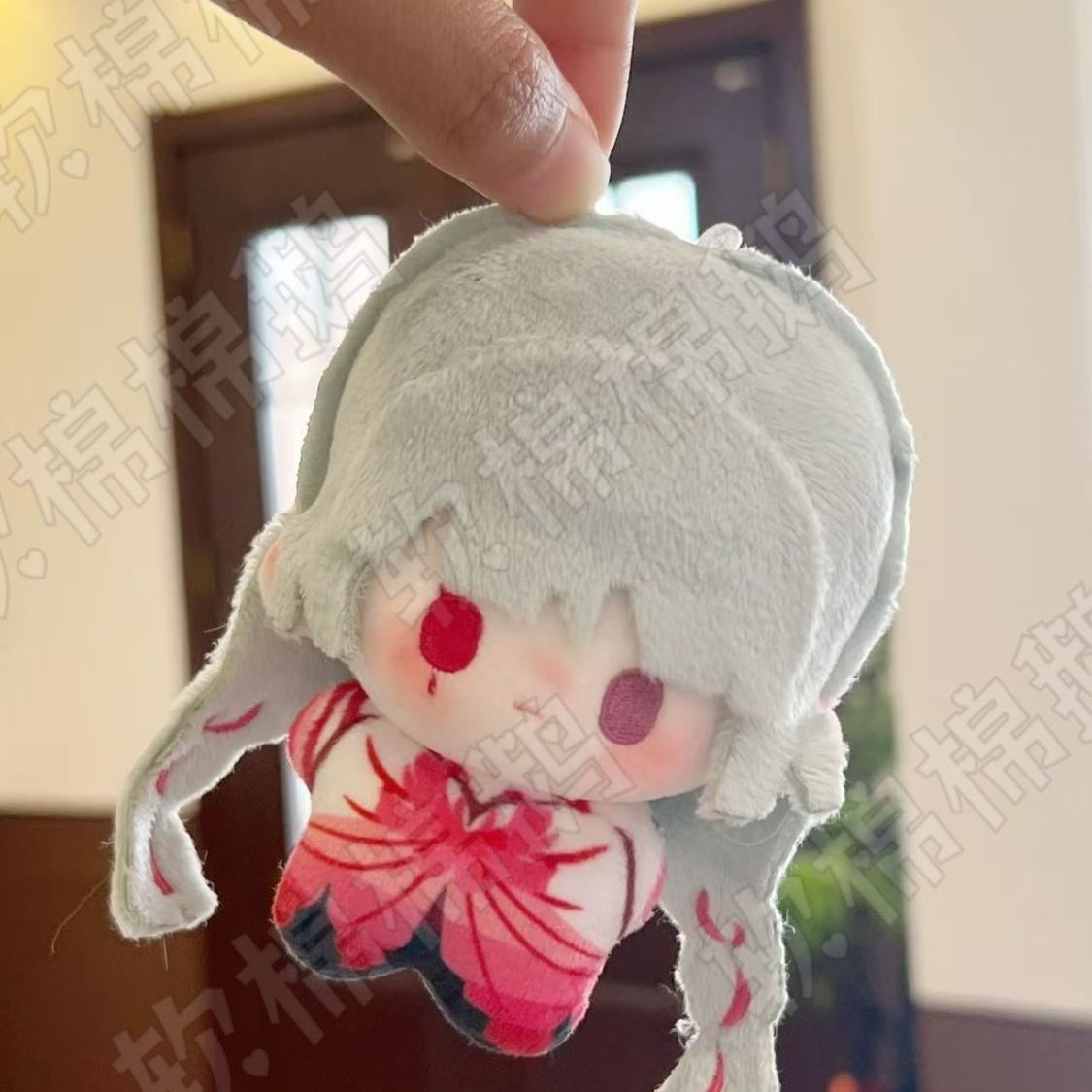 Anime Wuthering Waves Phrolova - مراجعة Anime Merchandise Bag وسعره