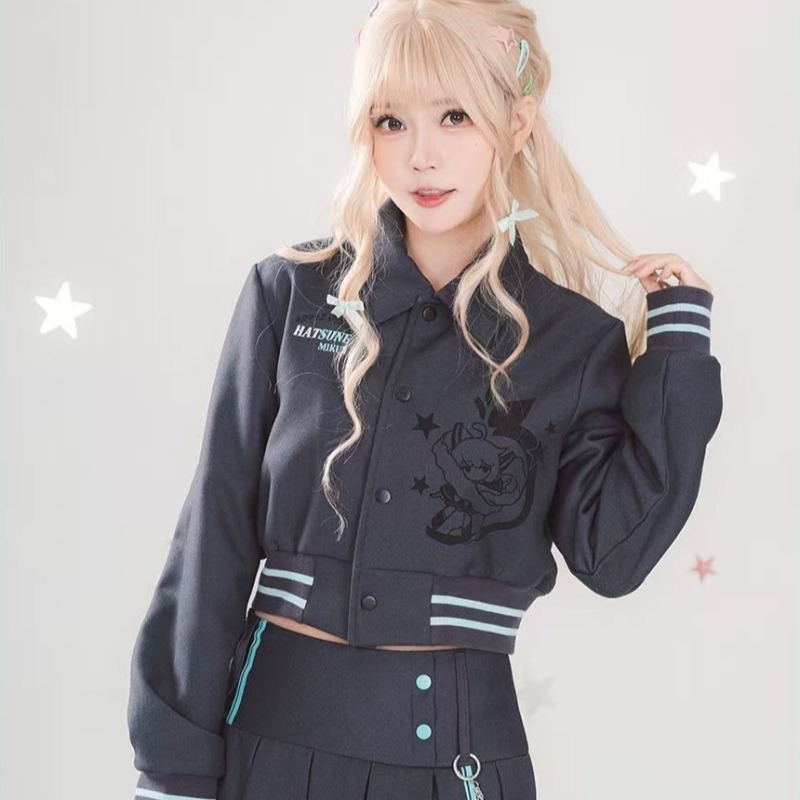 Hatsune Miku Turn-down Collar  - مراجعة Anime Merchandise Jacket وسعره